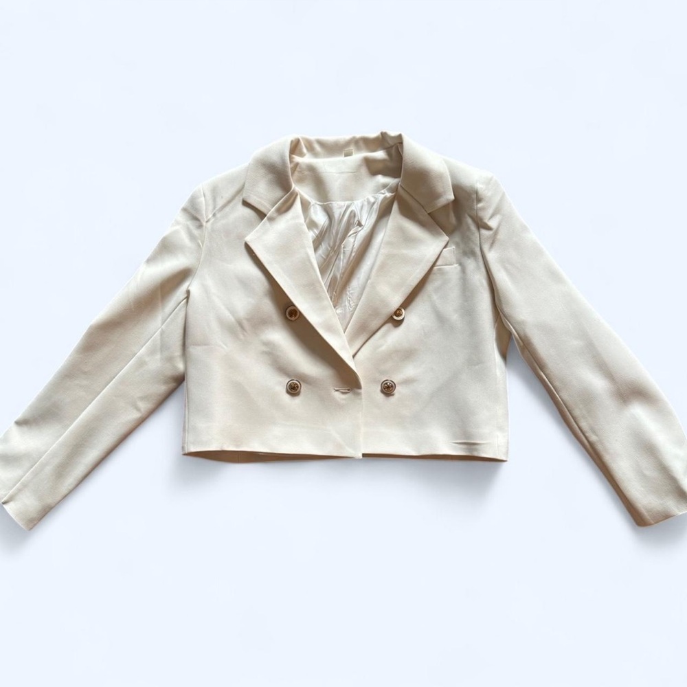 Cream Cropped Blazer with Notched Lapels